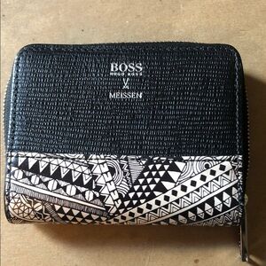 Hugo Boss Black Wallet with Monochrome Geometric Trim